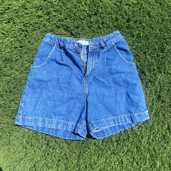 MNG Mom shorts - Picture 1 of 1